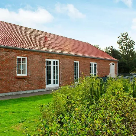 10 Person In Bl Vand Holiday home *
